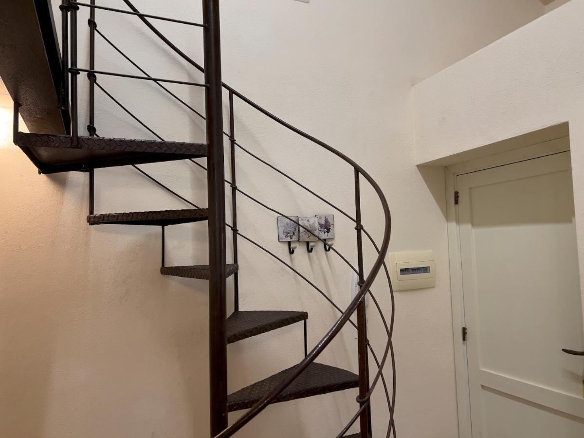 Suite Minerva 10 Steps From Piazza Civica Alghero Esterno foto